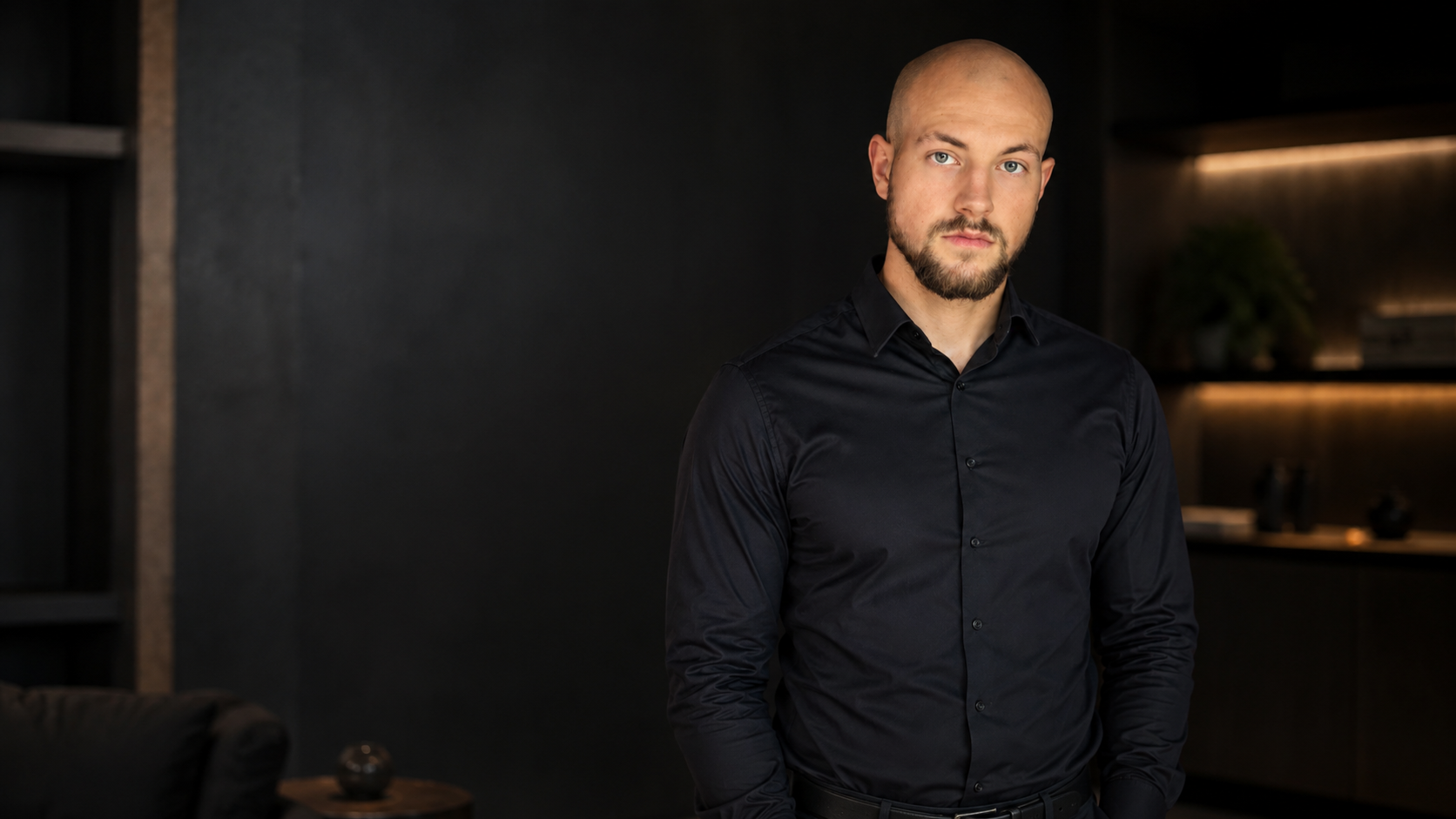 Professioneel portret van Dries Vangeffelen, founder van Trifecta
